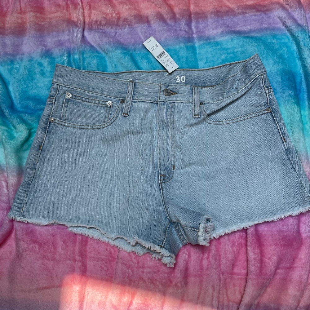NWT J Crew Relaxed Fit BF Denim Shorts. 30